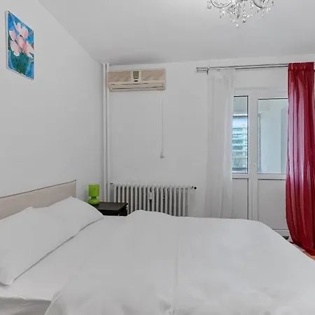 2 Bedroom Downtown Apartmán *