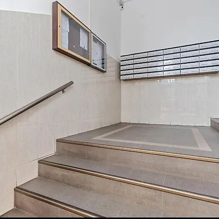 2 Bedroom Downtown