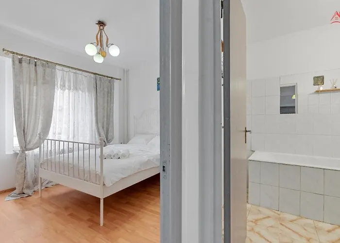 アパート 2 Bedroom Downtown *