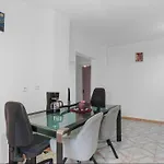Apartament 2 Bedroom Downtown