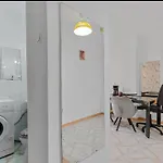 2 Bedroom Downtown