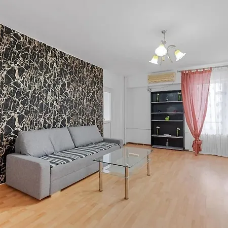 2 Bedroom Downtown