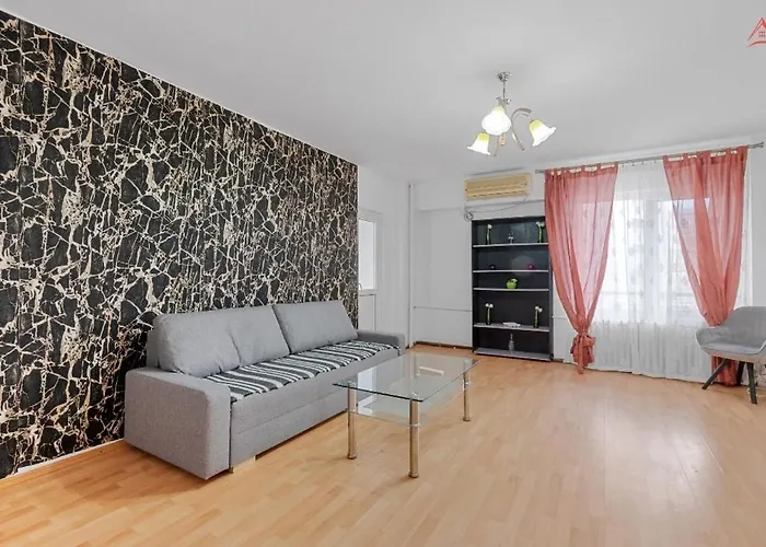 2 Bedroom Downtown
