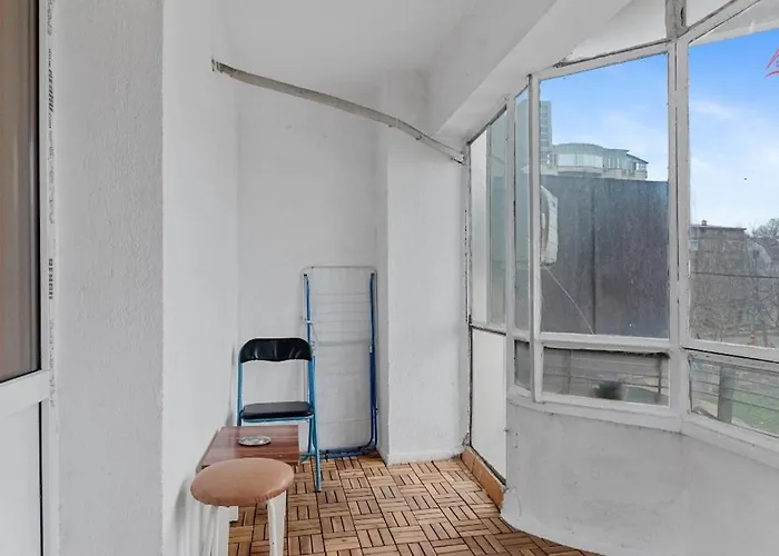 2 Bedroom Downtown 公寓 *